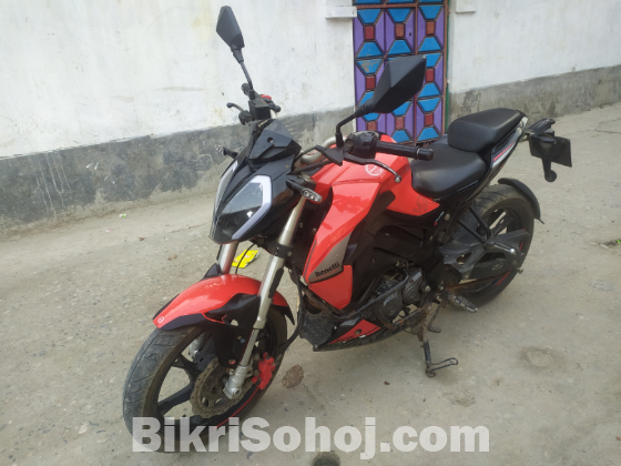 Benelli 165s